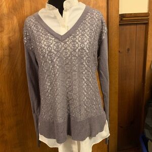 Simply Vera Wang- shirt and sweater combo. Size medium. Grey and white.